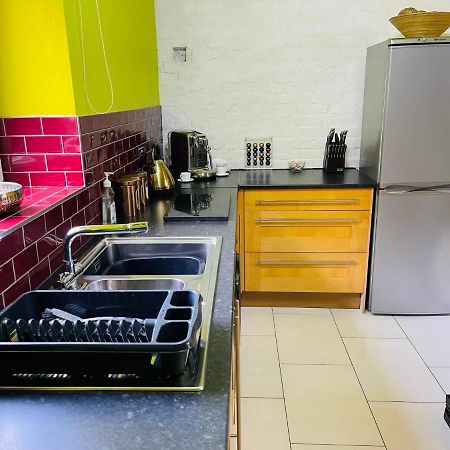 גול Phoenix Apartments מראה חיצוני תמונה