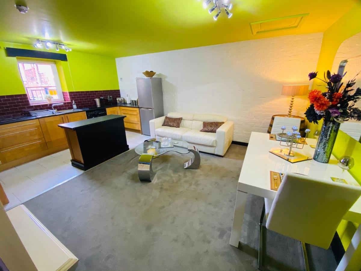 גול Phoenix Apartments מראה חיצוני תמונה