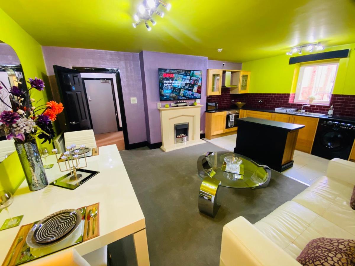גול Phoenix Apartments מראה חיצוני תמונה